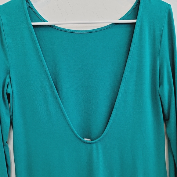 💕 Forever 21 Emerald Green Bodycon Dress Size Large - Picture 4 of 11